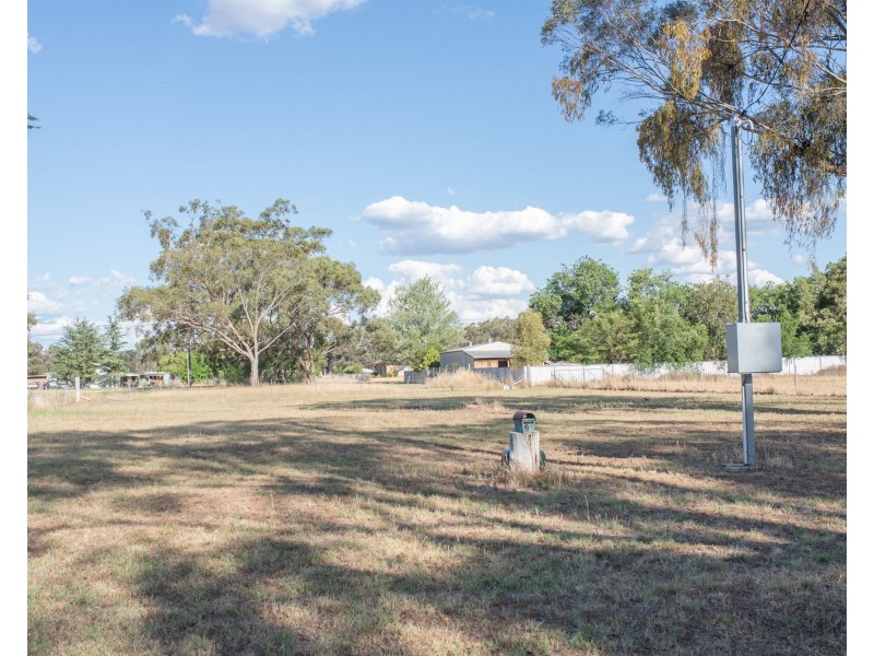 28 Farnell Street, Mendooran NSW 2842