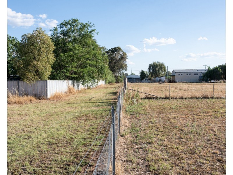 28 Farnell Street, Mendooran NSW 2842