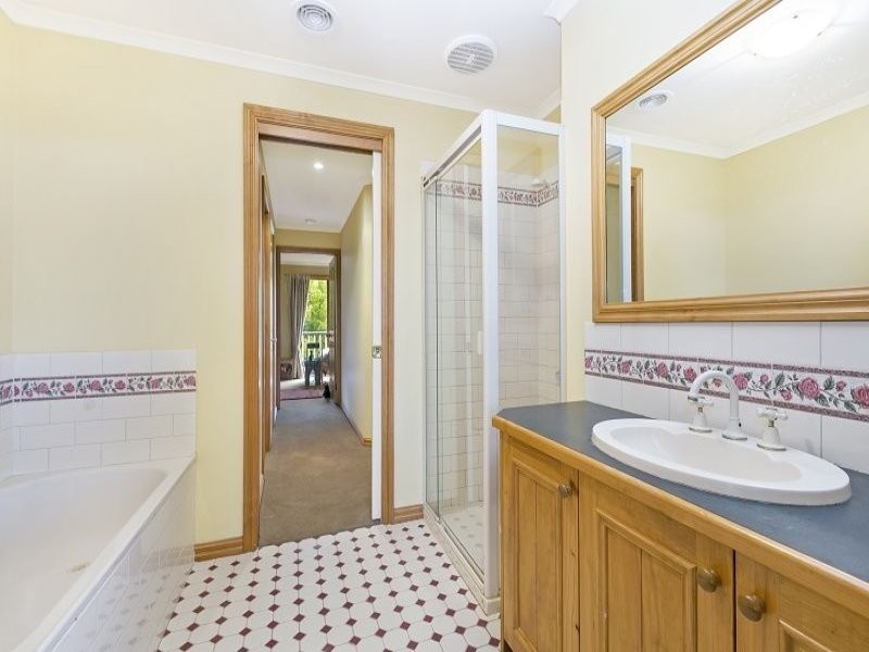 7/8-13 Adelaide Close, Berwick VIC 3806