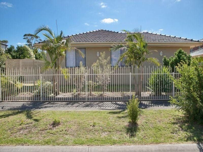 4 Rebecca Mac Court, Hallam VIC 3803