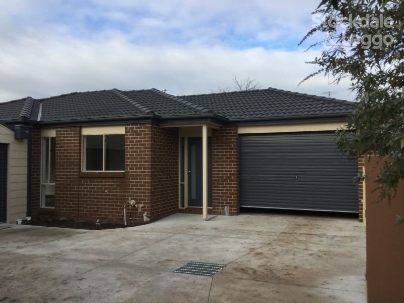A/78A Pound Road, Hampton Park VIC 3976