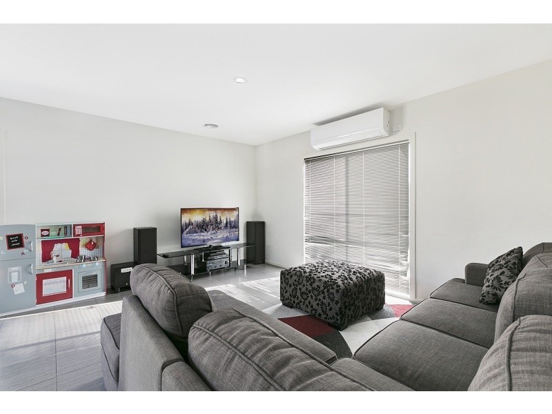 36 Botany Drive, Carrum Downs VIC 3201