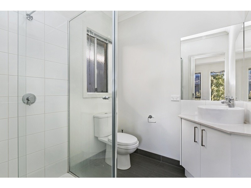 36 Botany Drive, Carrum Downs VIC 3201