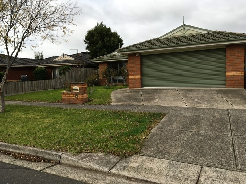 73 Harold Keys Drive, Narre Warren South VIC 3805
