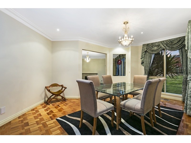 10 & 11 Damon Close, Narre Warren South VIC 3805