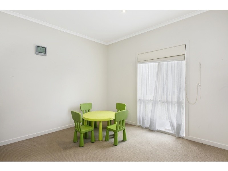 37 Golden Grove Drive, Narre Warren South VIC 3805