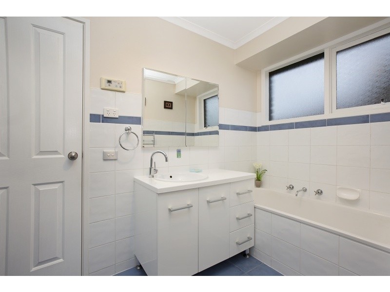 3 Nandina Road, Narre Warren VIC 3805