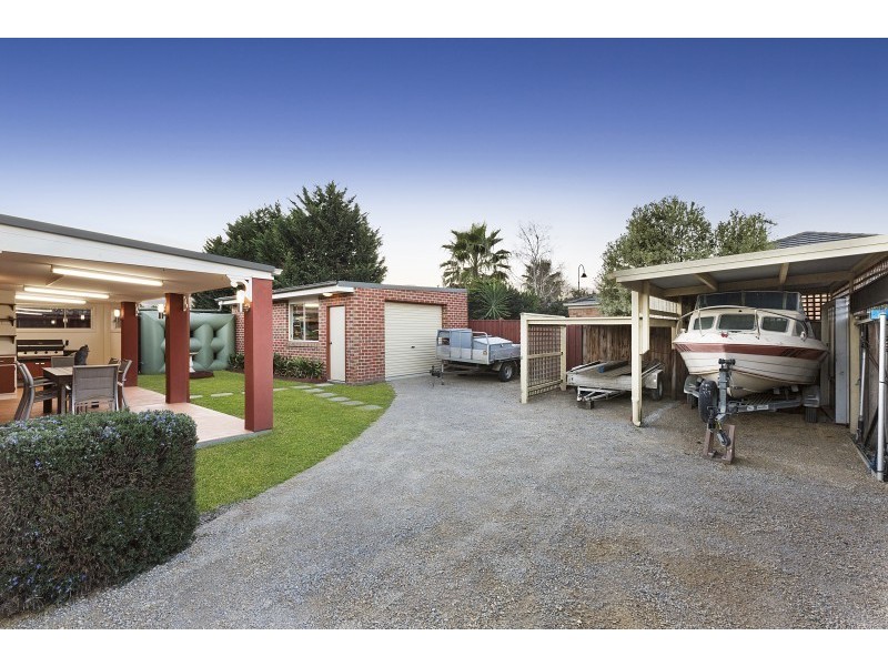 8 Red Oak Terrace, Lyndhurst VIC 3975