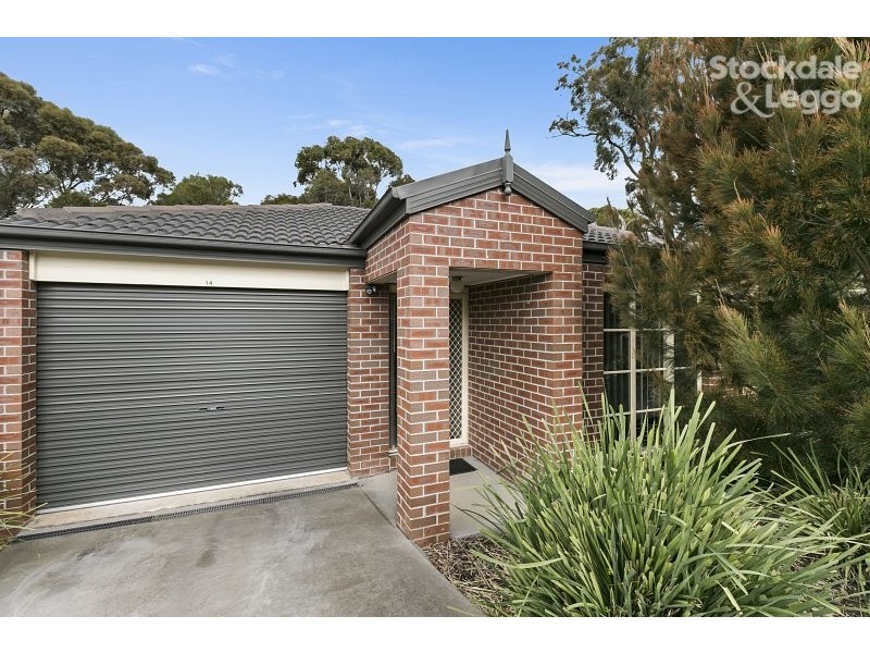 14/40 Army Road, Pakenham VIC 3810