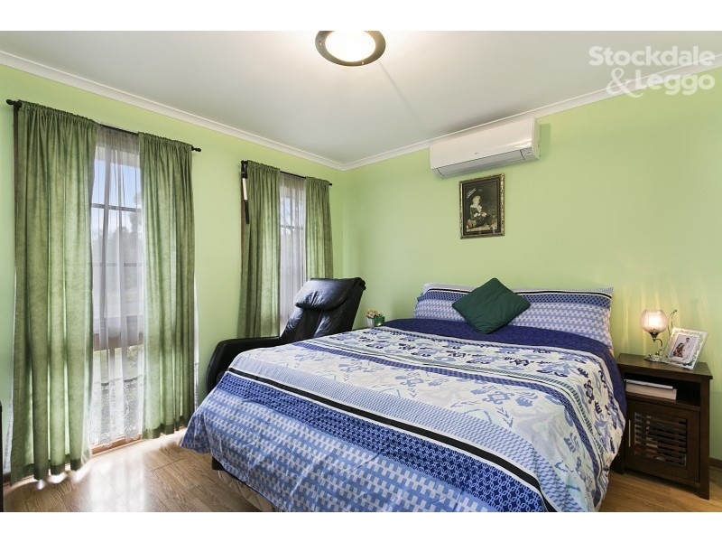 19 Woodlands Crescent, Narre Warren VIC 3805