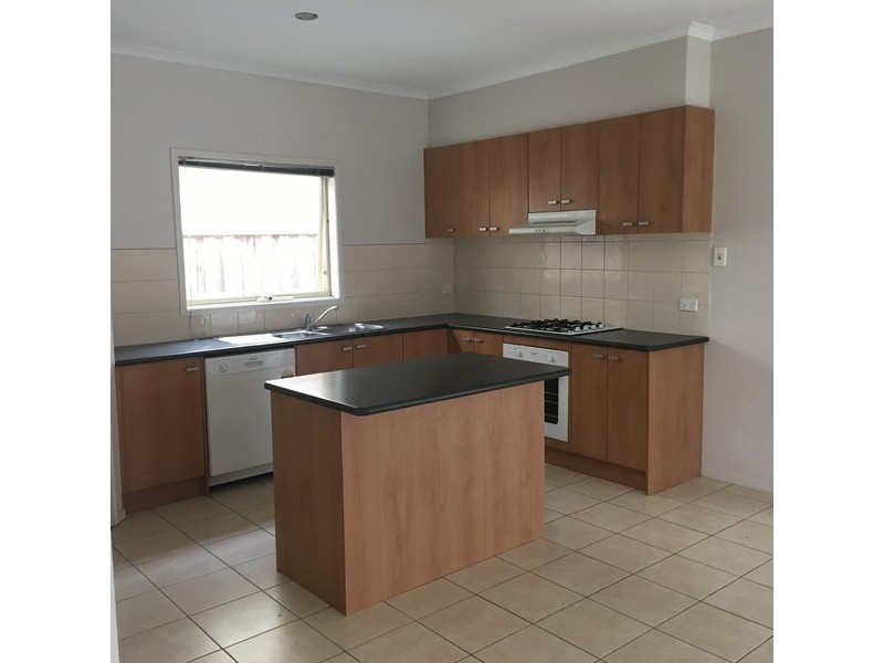 30 Jack William Way, Berwick VIC 3806