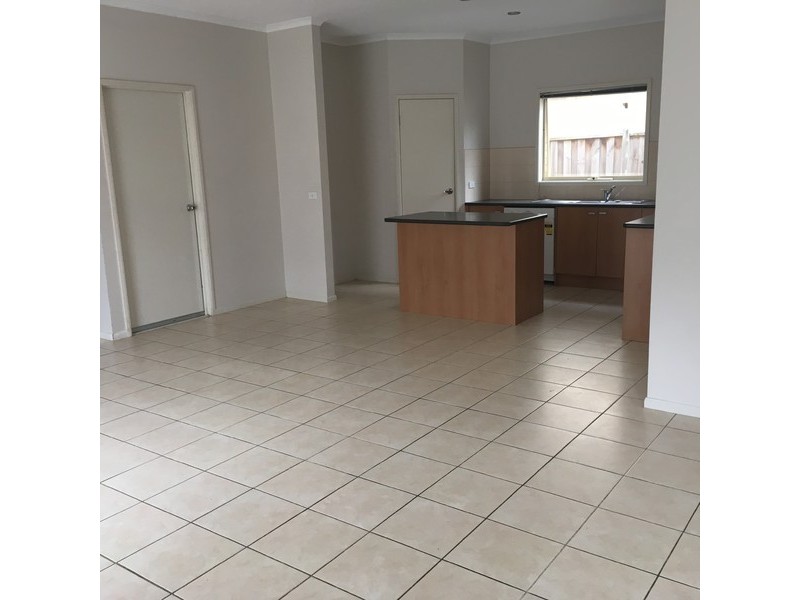 30 Jack William Way, Berwick VIC 3806