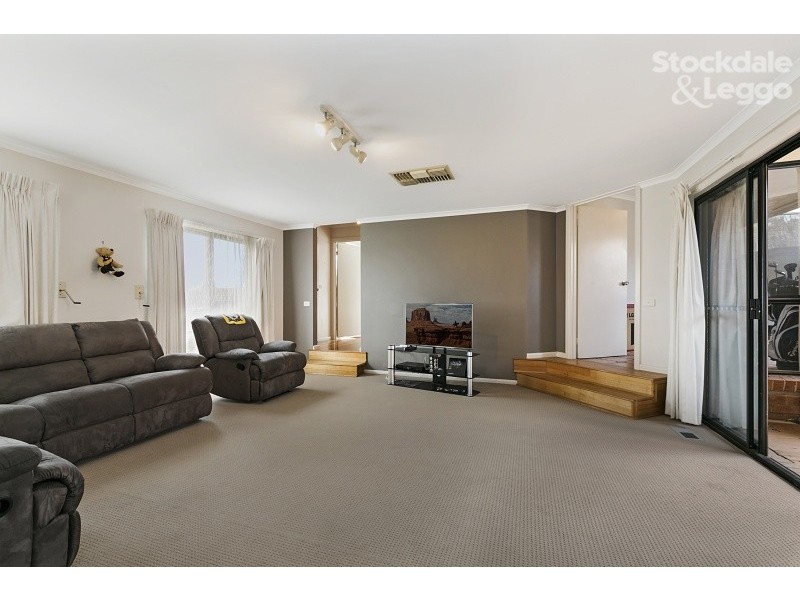 1/6 Heyington Circle, Narre Warren VIC 3805