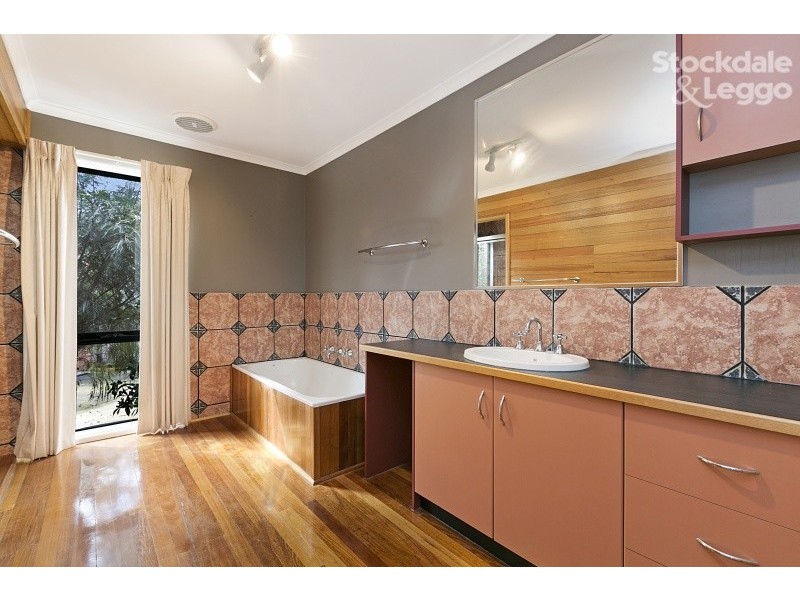 1/6 Heyington Circle, Narre Warren VIC 3805