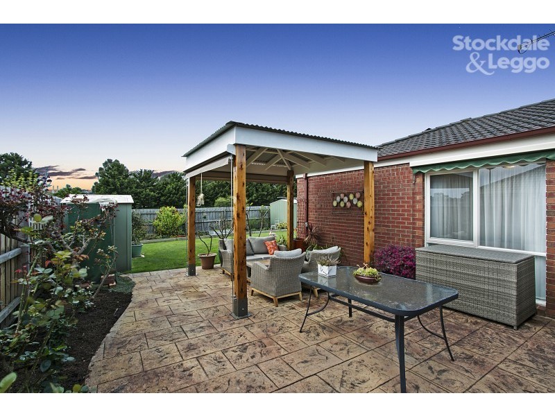 4 London Crescent, Narre Warren VIC 3805