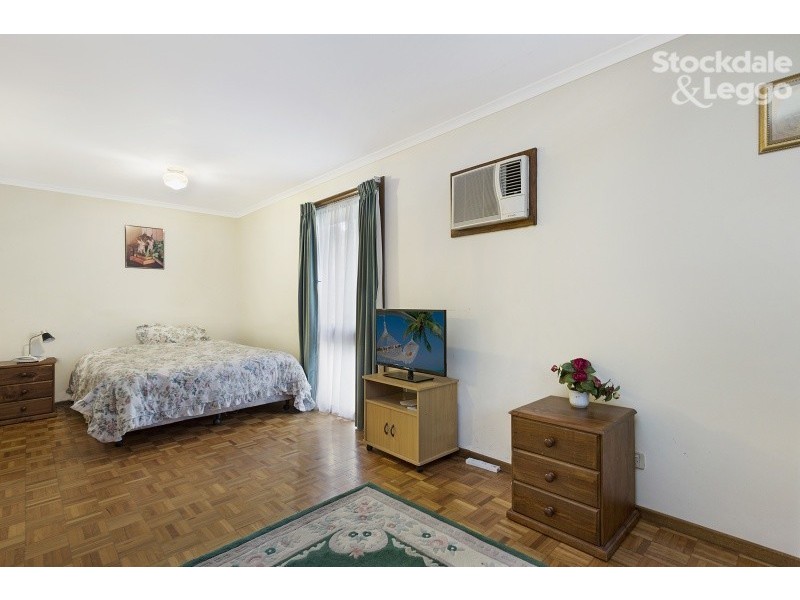 35 Darling Way, Narre Warren VIC 3805