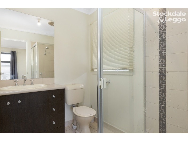 40 Sing Crescent, Berwick VIC 3806