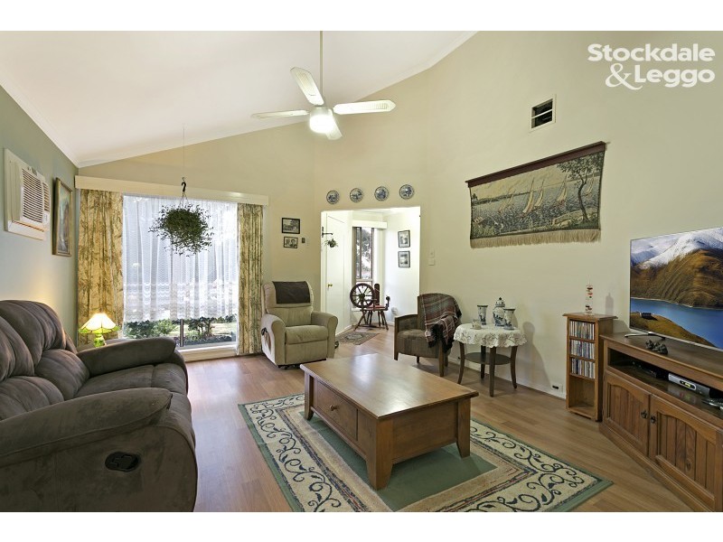 2 Culcairn Court, Narre Warren South VIC 3805
