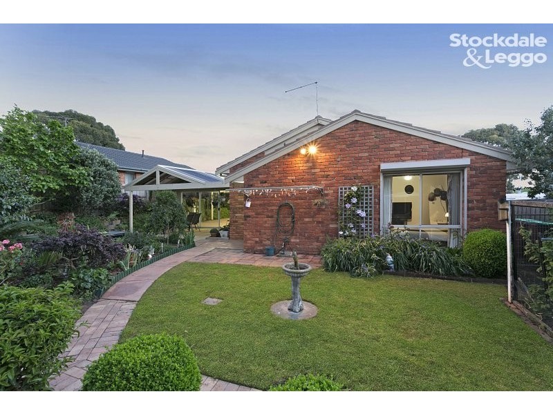 2 Culcairn Court, Narre Warren South VIC 3805
