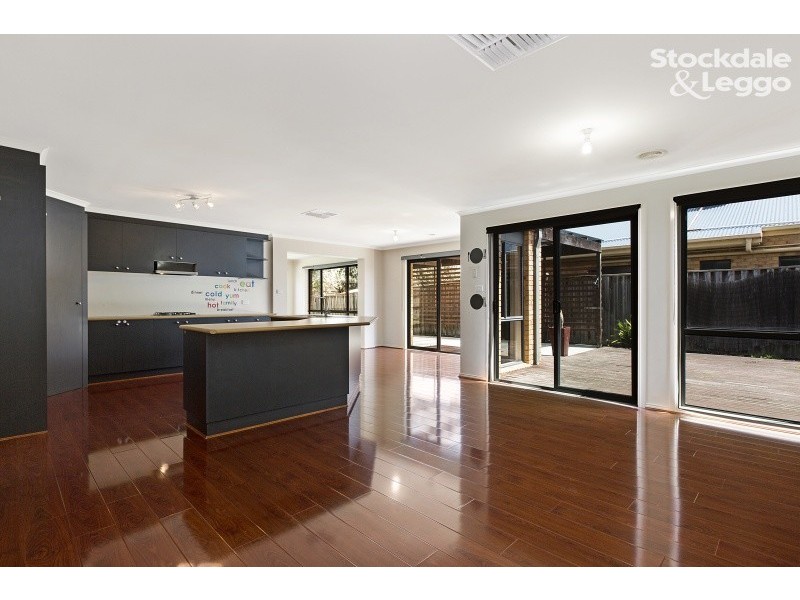 5 Emperor Road, Berwick VIC 3806