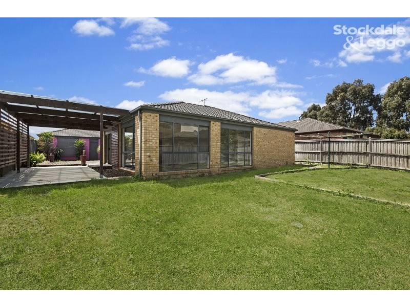 5 Emperor Road, Berwick VIC 3806