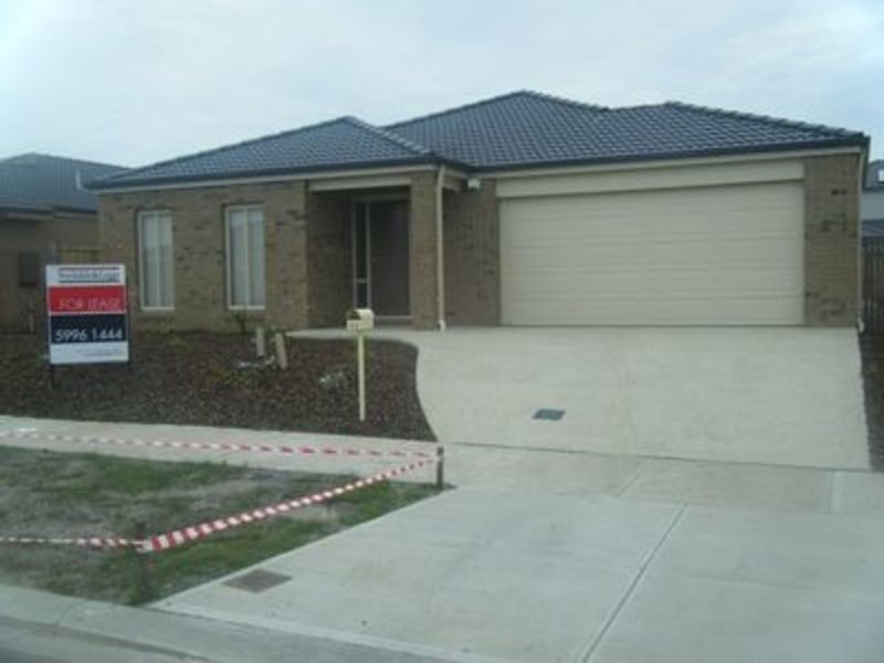 23 Gregson Grove, Lyndhurst VIC 3975