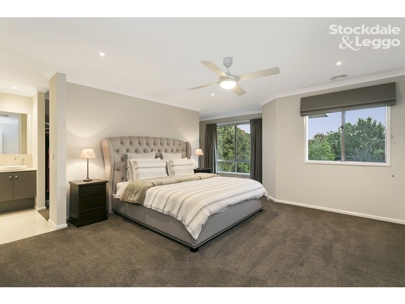 64 London Crescent, Narre Warren VIC 3805