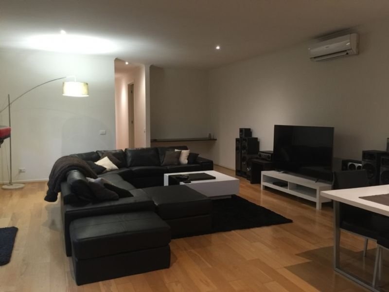 46 Edgeware Close, Pakenham VIC 3810