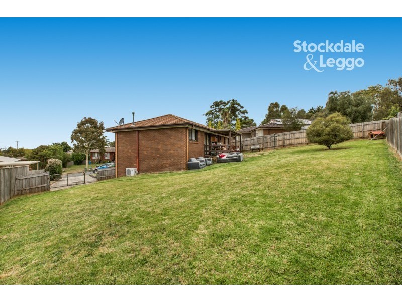 2 Caroline Place, Hampton Park VIC 3976