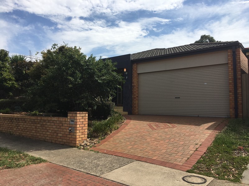 7 Sirens Place, Hallam VIC 3803