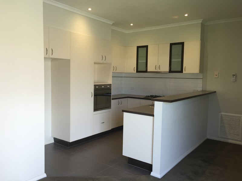 95 Golden Grove Drive, Narre Warren South VIC 3805