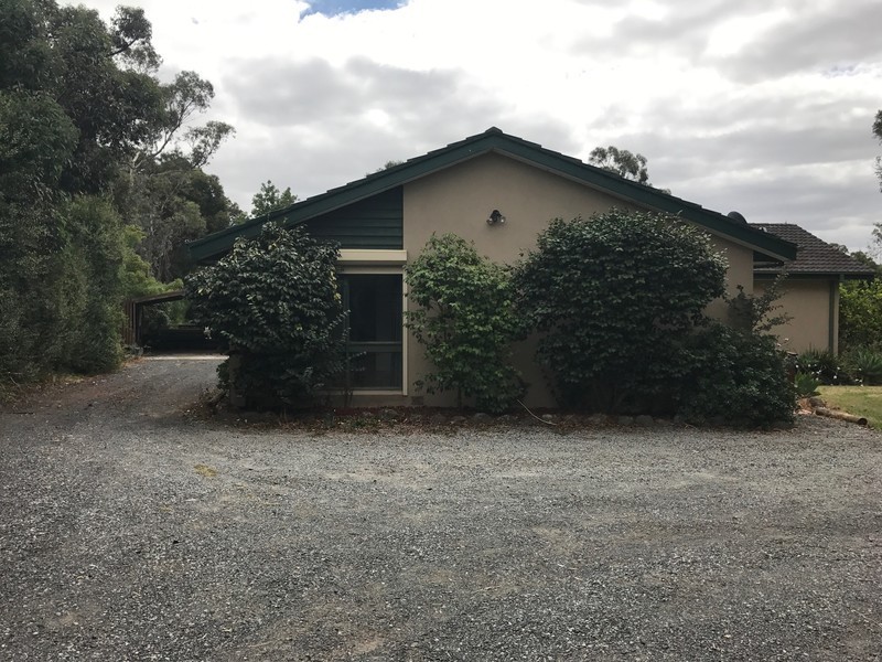137 Narre Warren-Cranbourne Road, Narre Warren South VIC 3805