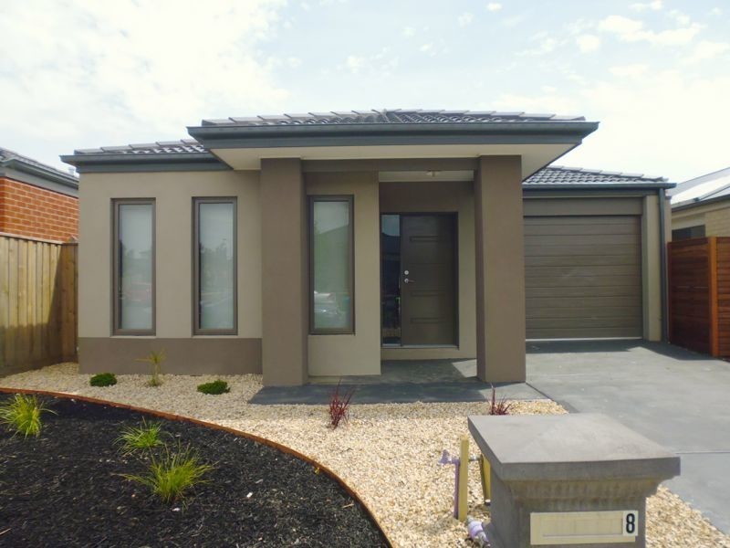 8 Teviot Street, Clyde VIC 3978