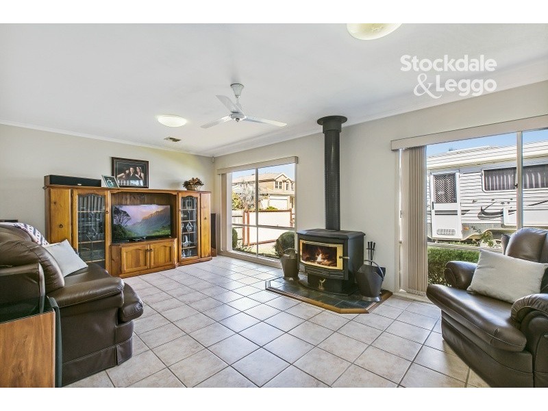 12 President Road, Narre Warren South VIC 3805