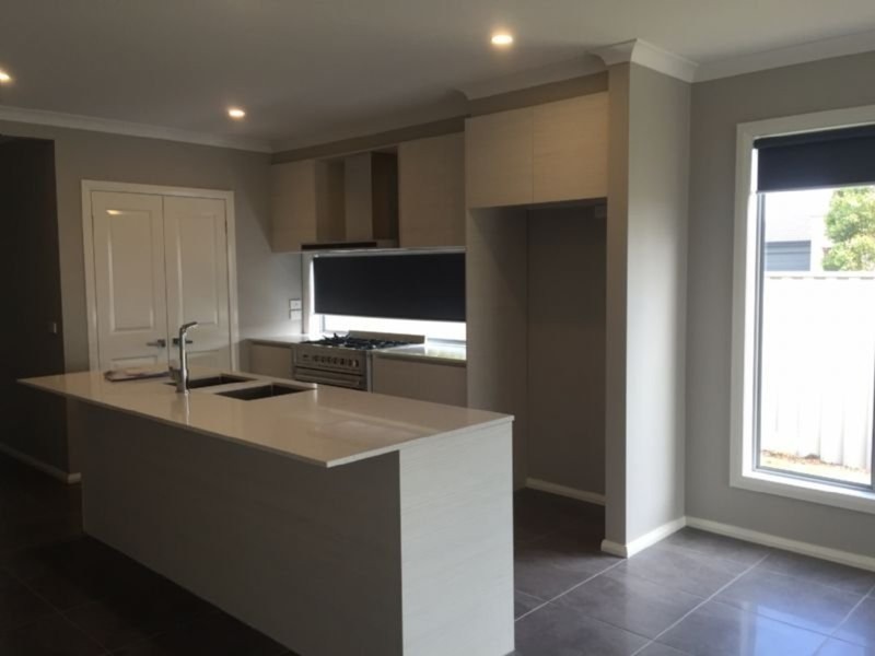 1 Greenfield Lane, Pakenham VIC 3810