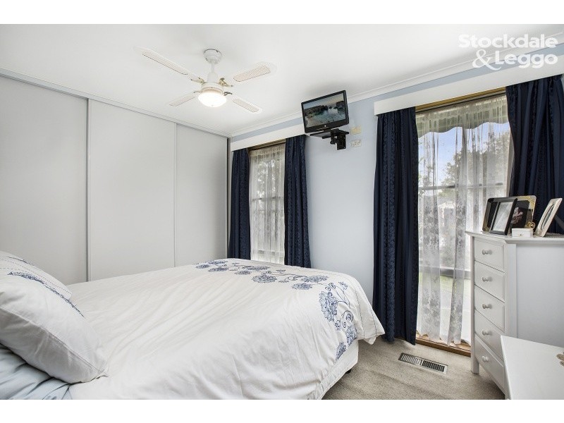 11 Shrives Road, Narre Warren VIC 3805