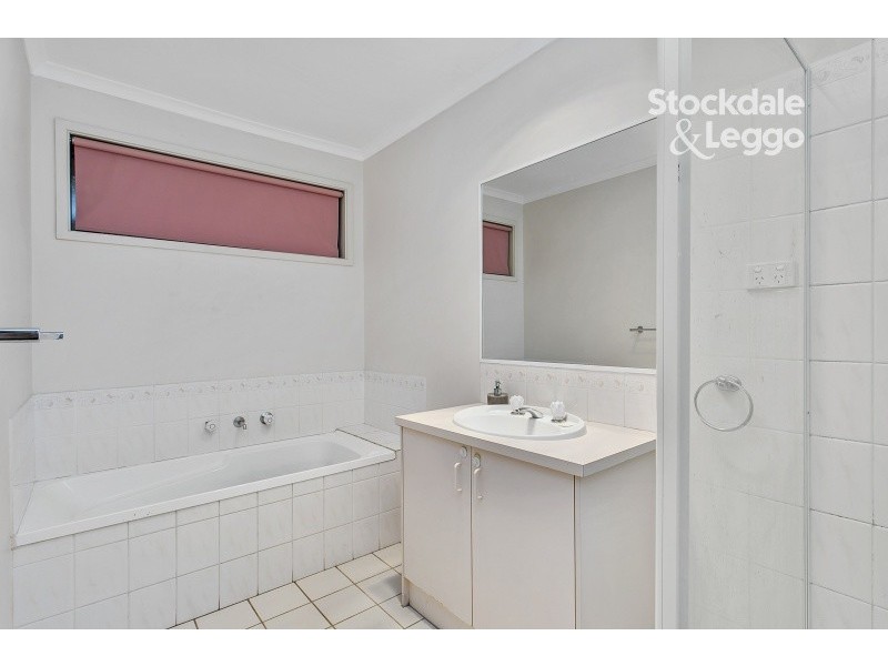 25 Terrapin Drive, Narre Warren South VIC 3805