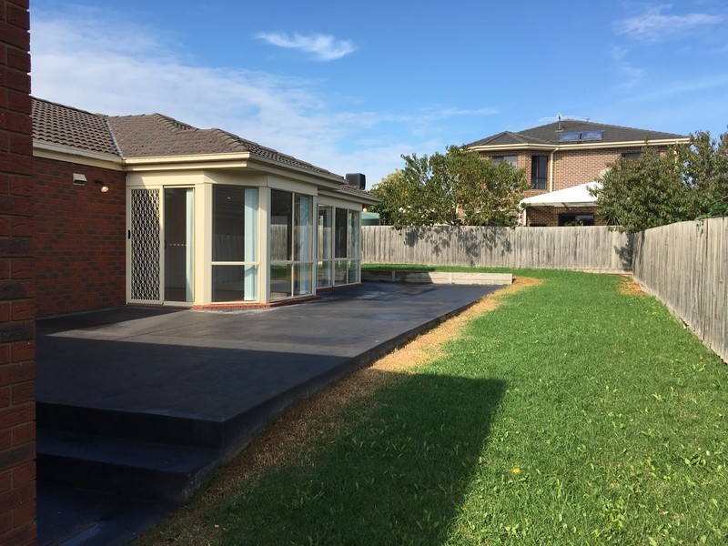 48 Tangerine Drive, Narre Warren South VIC 3805
