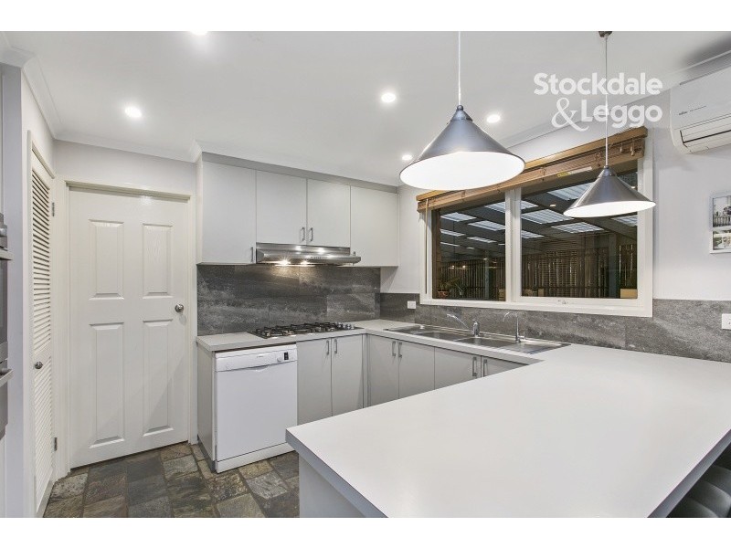 43 Maramba Drive, Narre Warren VIC 3805