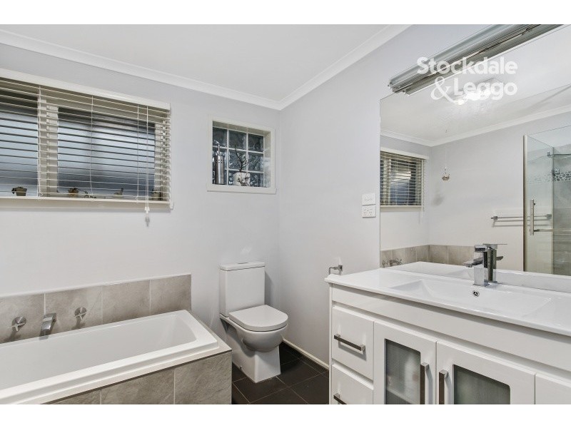 43 Maramba Drive, Narre Warren VIC 3805