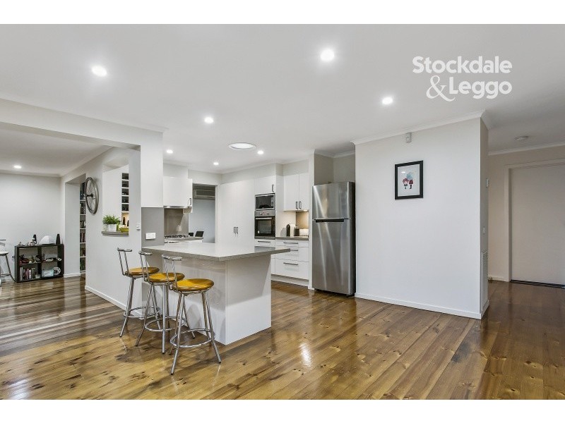 5 Cardamon Drive, Hallam VIC 3803