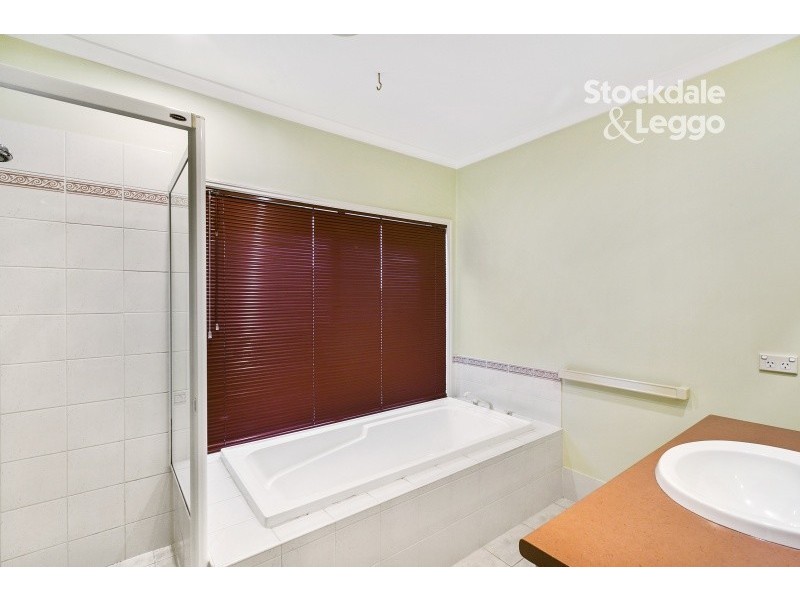 3 Caulfield Court, Narre Warren VIC 3805