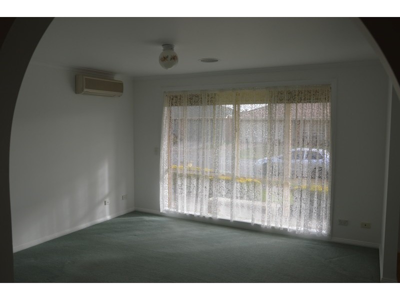 20 Grevillea Place, Pakenham VIC 3810