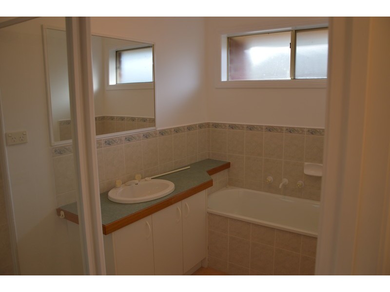 20 Grevillea Place, Pakenham VIC 3810