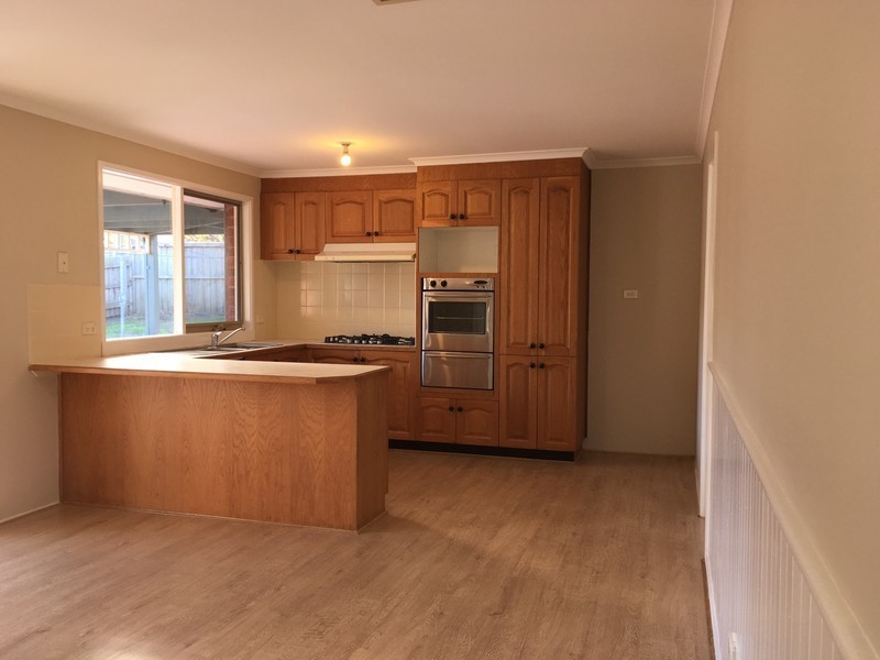 4 Camden Court, Berwick VIC 3806