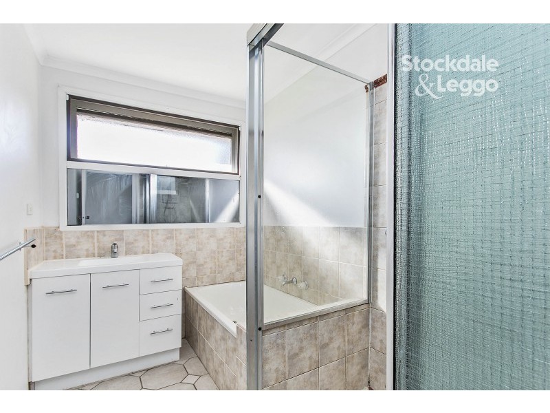 17/132 Somerville Road, Hampton Park VIC 3976