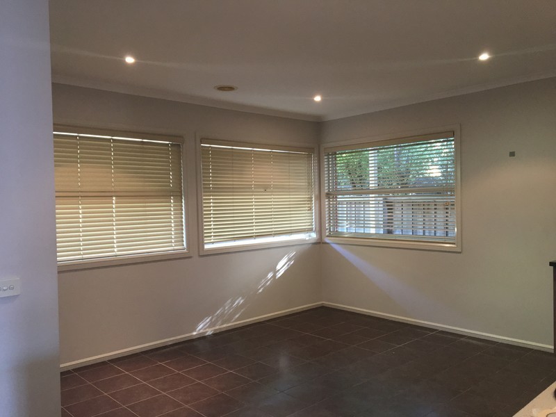 5 Sunhill Way, Berwick VIC 3806