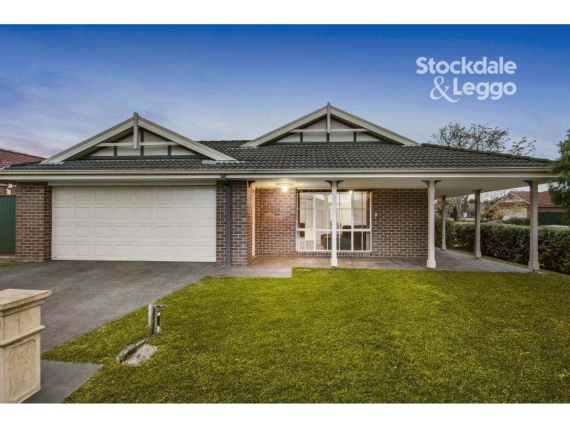 15 Brookville Court, Narre Warren South VIC 3805