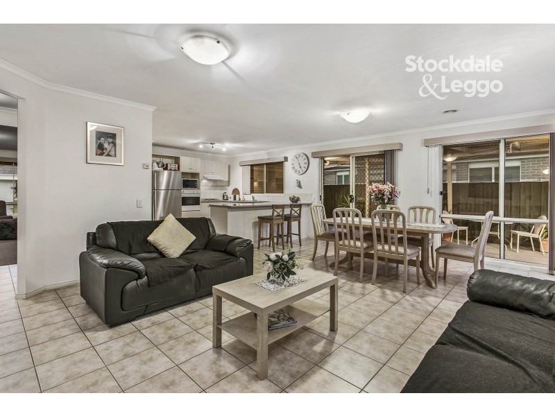 15 Brookville Court, Narre Warren South VIC 3805