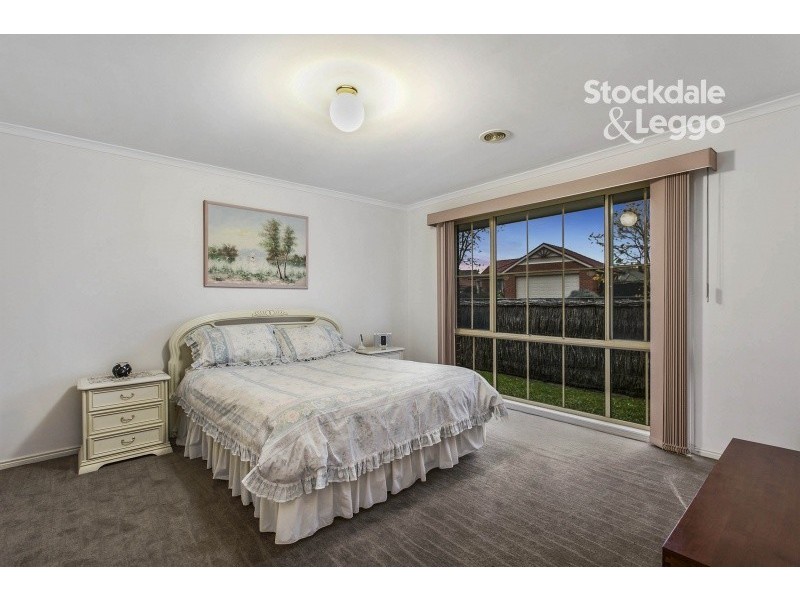 15 Brookville Court, Narre Warren South VIC 3805